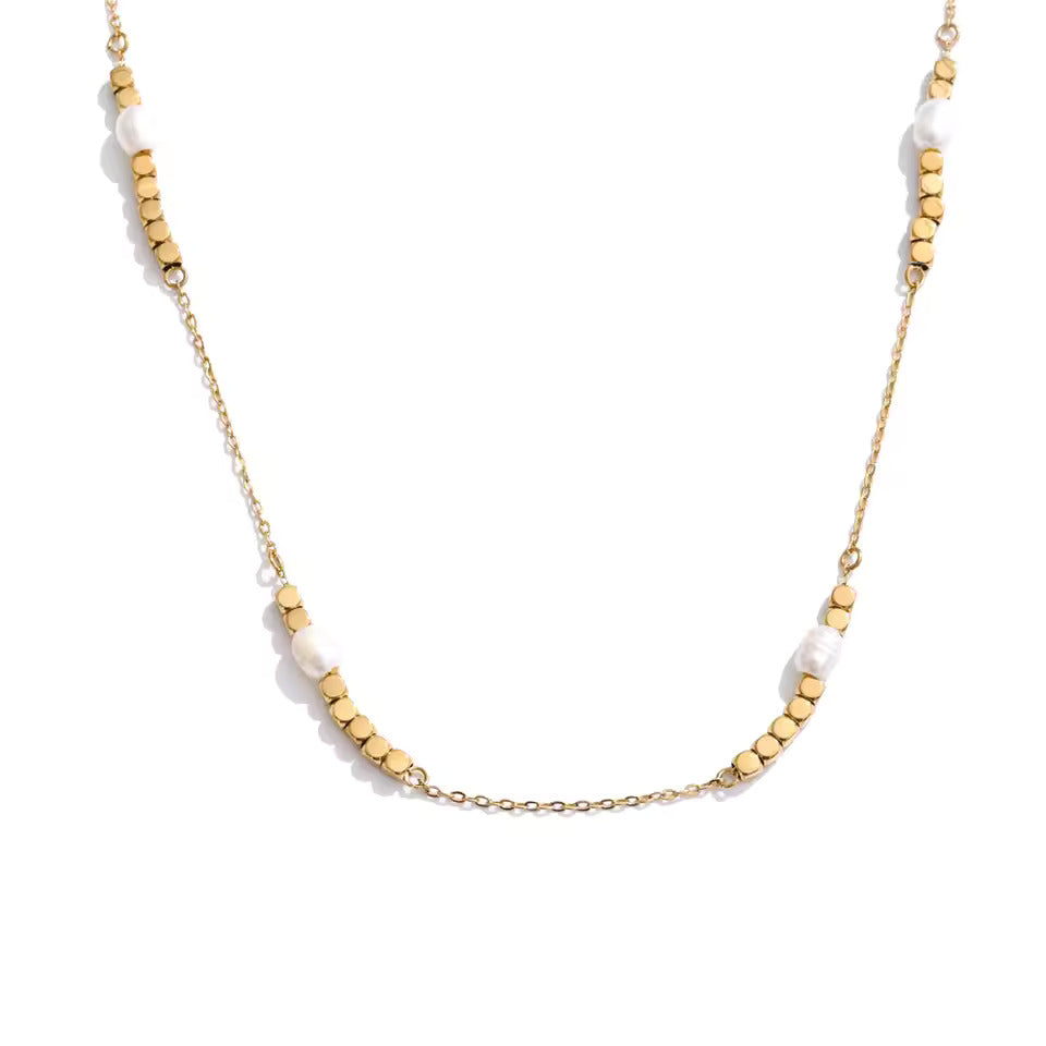 Necklaces | Olly | Ref : TRM00050